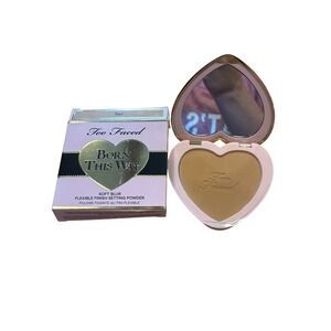 Too Faced Born This Way Soft Blur Flexible Finish Setting Powder Tan READ
